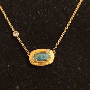 Kendra Scott I Anna Vintage Gold Pendant Necklace